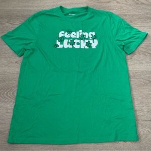 Old Navy Green Feeling Lucky T-Shirt Size S